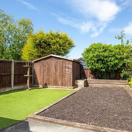 Curlew - 3 Bedrooms Wi-Fi, Parking, Contractors Thornton  Exterior photo
