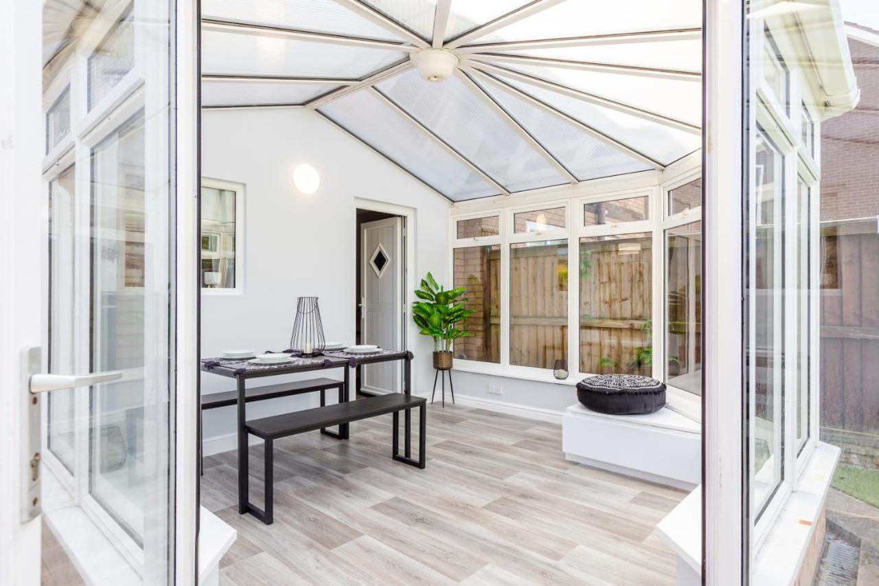 Curlew - 3 Bedrooms Wi-Fi, Parking, Contractors Thornton  Exterior photo